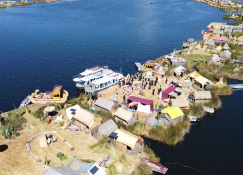 TOUR ISLAS FLOTANTES UROS